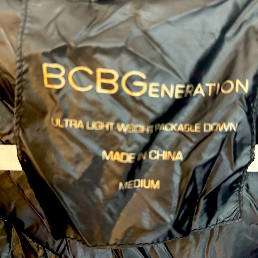 Packable down parka - Picture 4 of 4